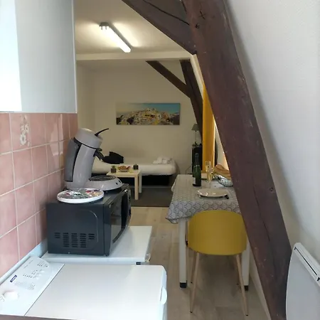 Calvaire Rénové Proche Gare Appartamento *